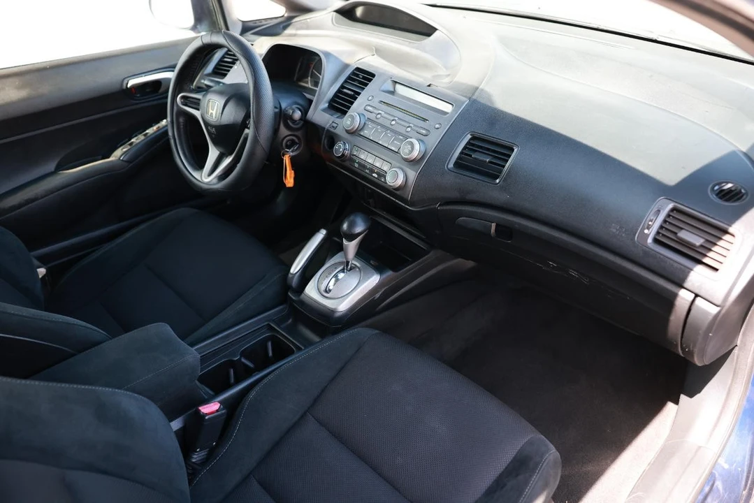 2009 Honda Civic 8th Gen - Image 18 of 31
