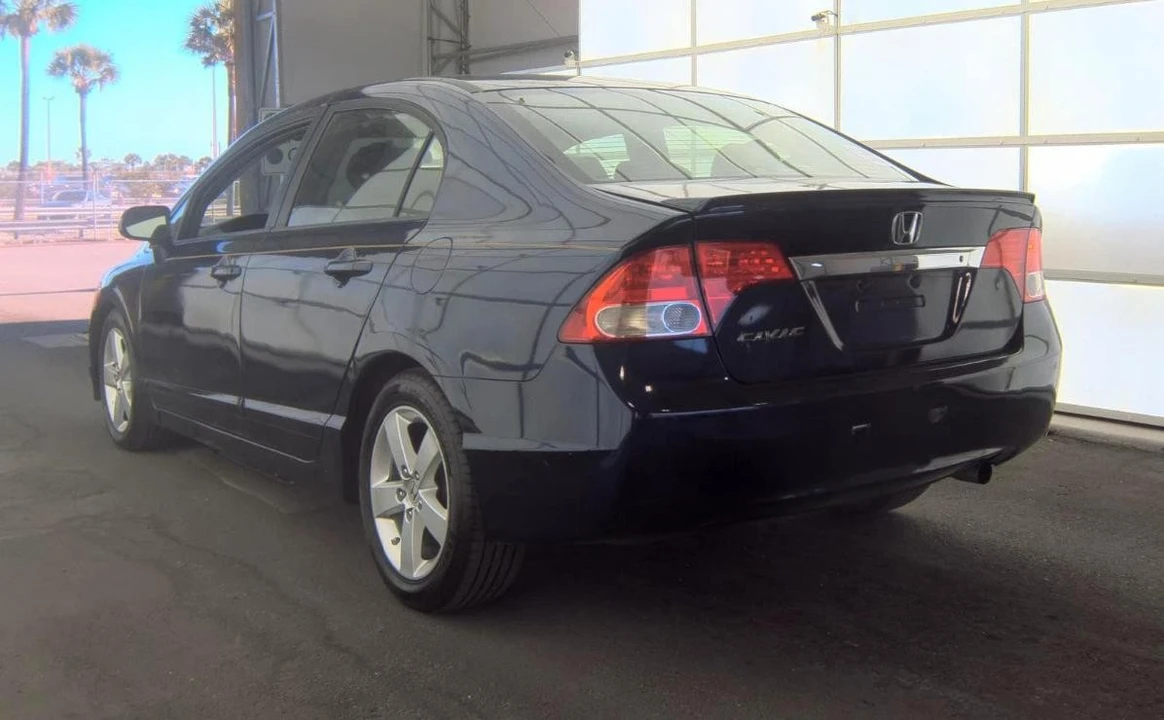 2009 Honda Civic 8th Gen - Image 6 of 10