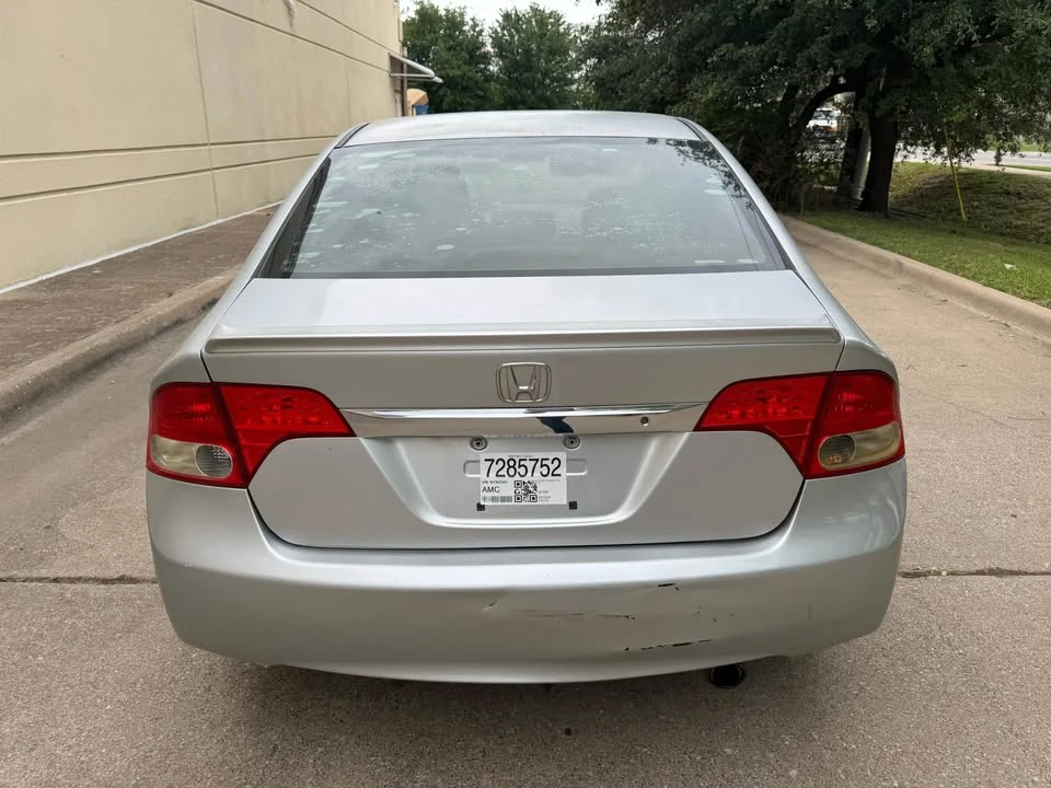 2009 Honda Civic 8th Gen - Image 10 of 10