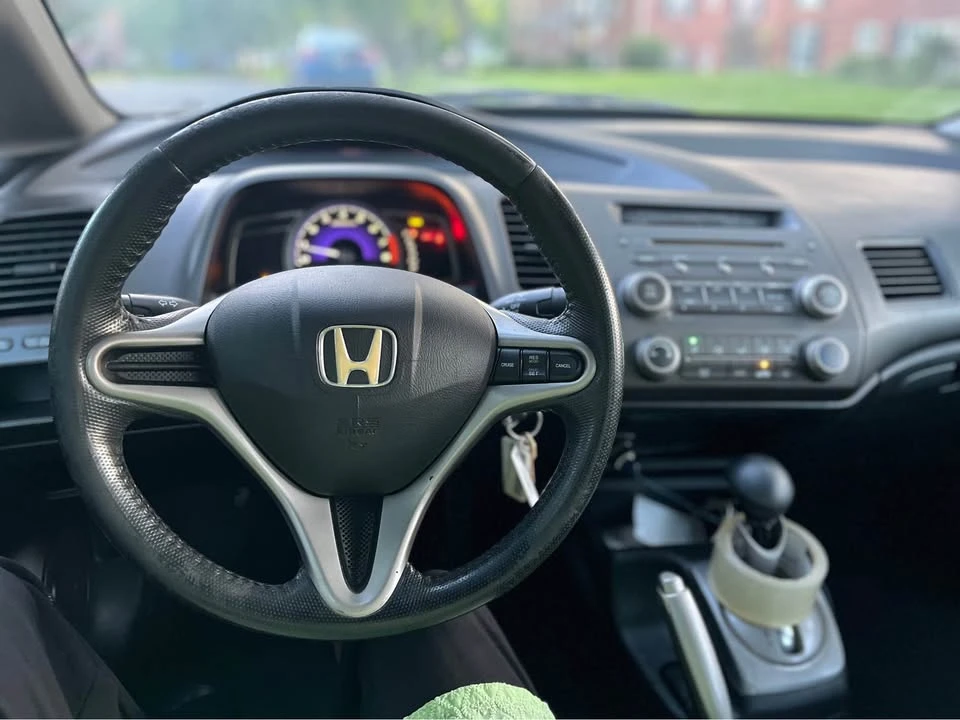 2009 Honda Civic 8th Gen - Image 14 of 18
