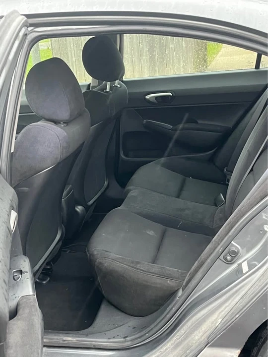 2009 Honda Civic 8th Gen - Image 10 of 18