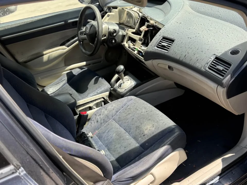 2009 Honda Civic 8th Gen - Image 8 of 9