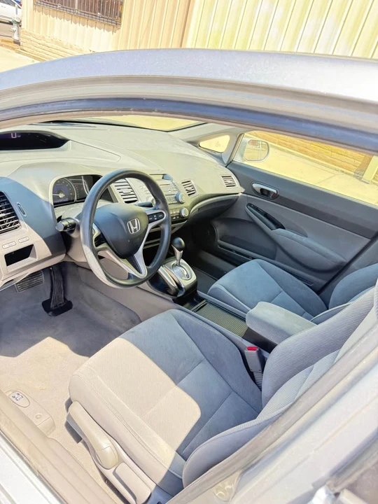 2009 Honda Civic 8th Gen - Image 5 of 7