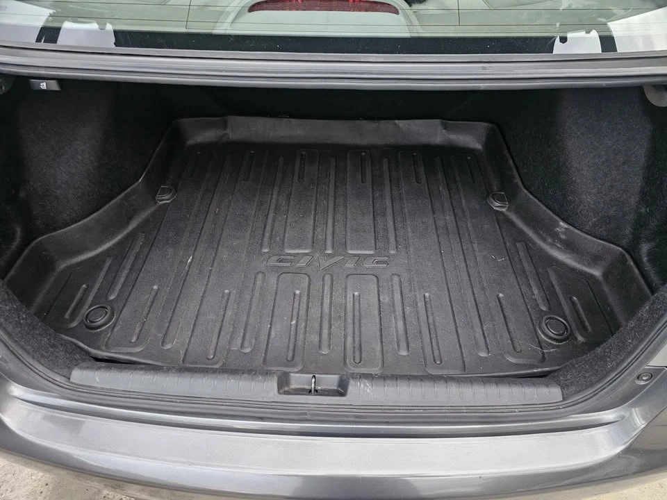 2009 Honda Civic 8th Gen - Image 7 of 12