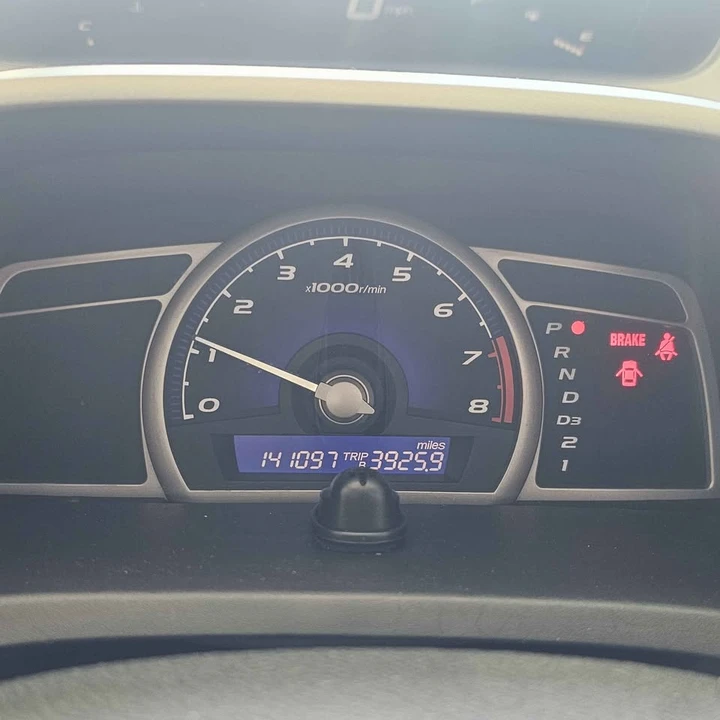 2009 Honda Civic 8th Gen - Image 10 of 12