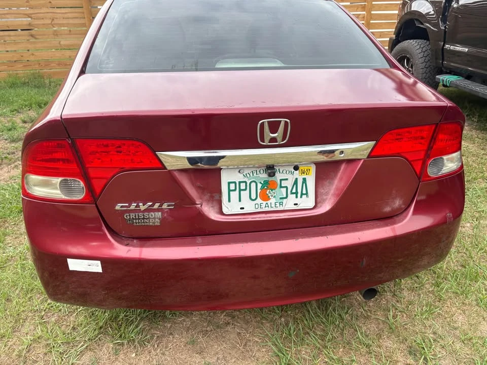 2009 Honda Civic 8th Gen - Image 9 of 9