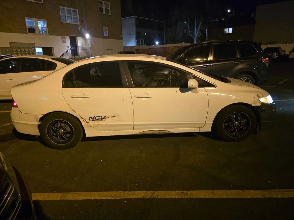 2009 Honda Civic 8th Gen - Image 6 of 13