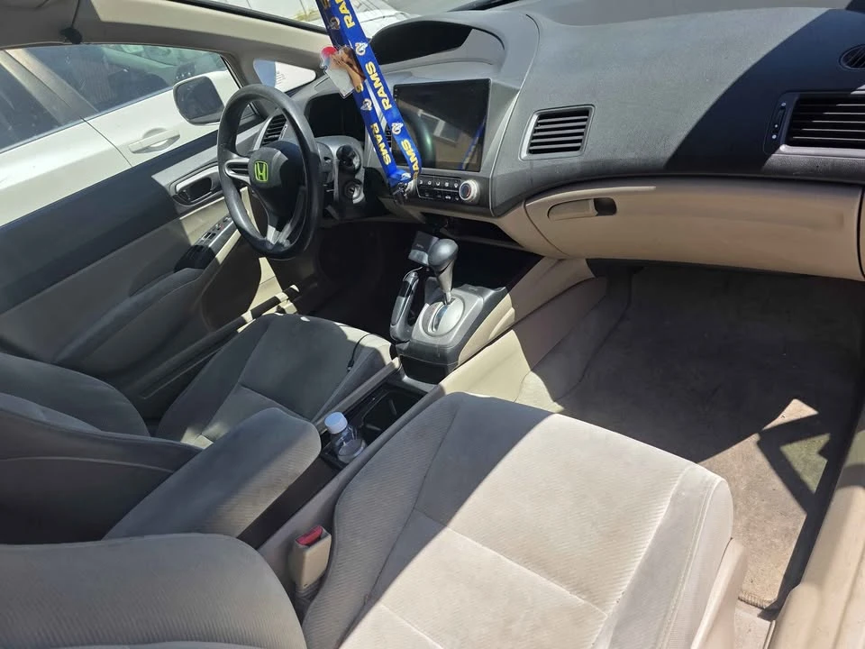2009 Honda Civic 8th Gen - Image 8 of 13