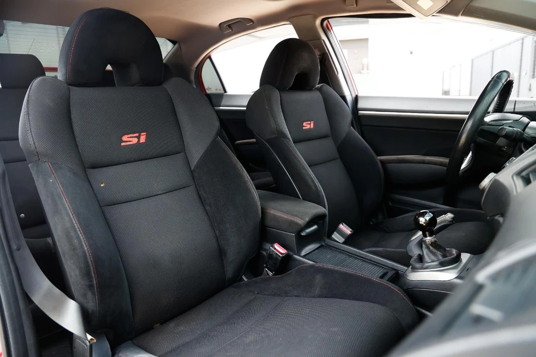2009 Honda Civic Si 8th Gen - Image 16 of 31