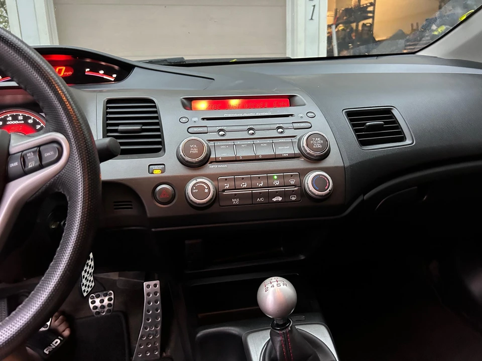 2009 Honda Civic Si 8th Gen - Image 30 of 31