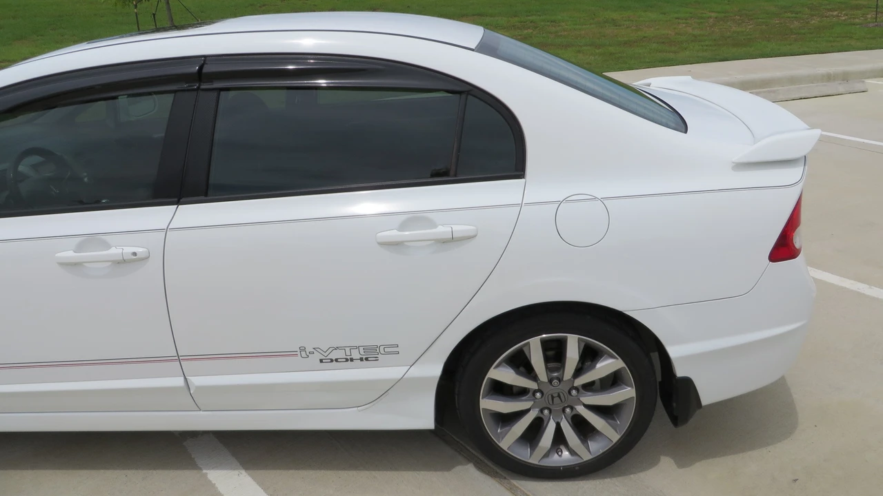 2009 Honda Civic Si 8th Gen - Image 13 of 31