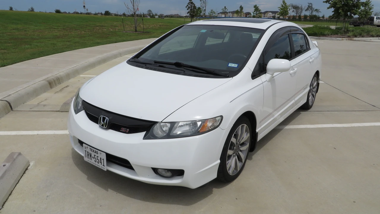 2009 Honda Civic Si 8th Gen - Image 2 of 31