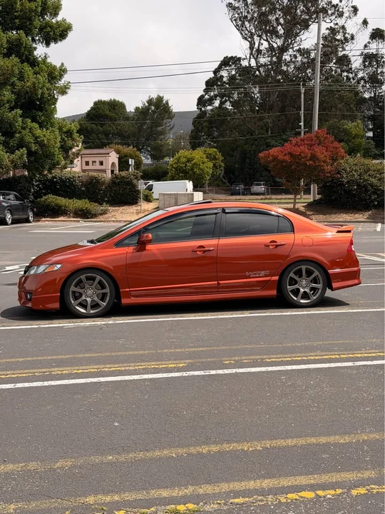2009 Honda Civic Si 8th Gen - Image 3 of 16