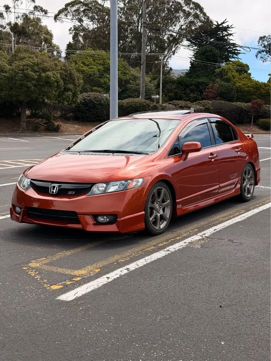 2009 Honda Civic Si 8th Gen - Image 2 of 16