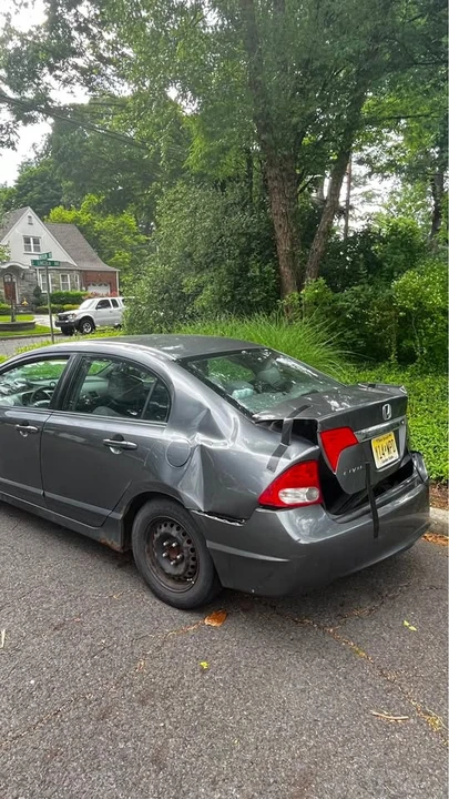2009 Honda Civic 8th Gen - Image 4 of 6