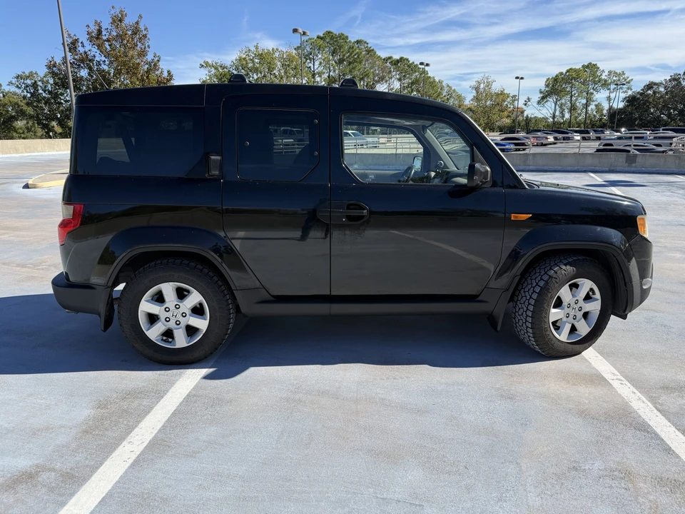 2009 Honda Element - Image 13 of 31