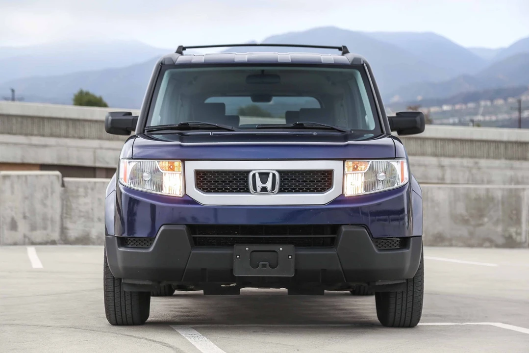 2009 Honda Element - Image 3 of 31