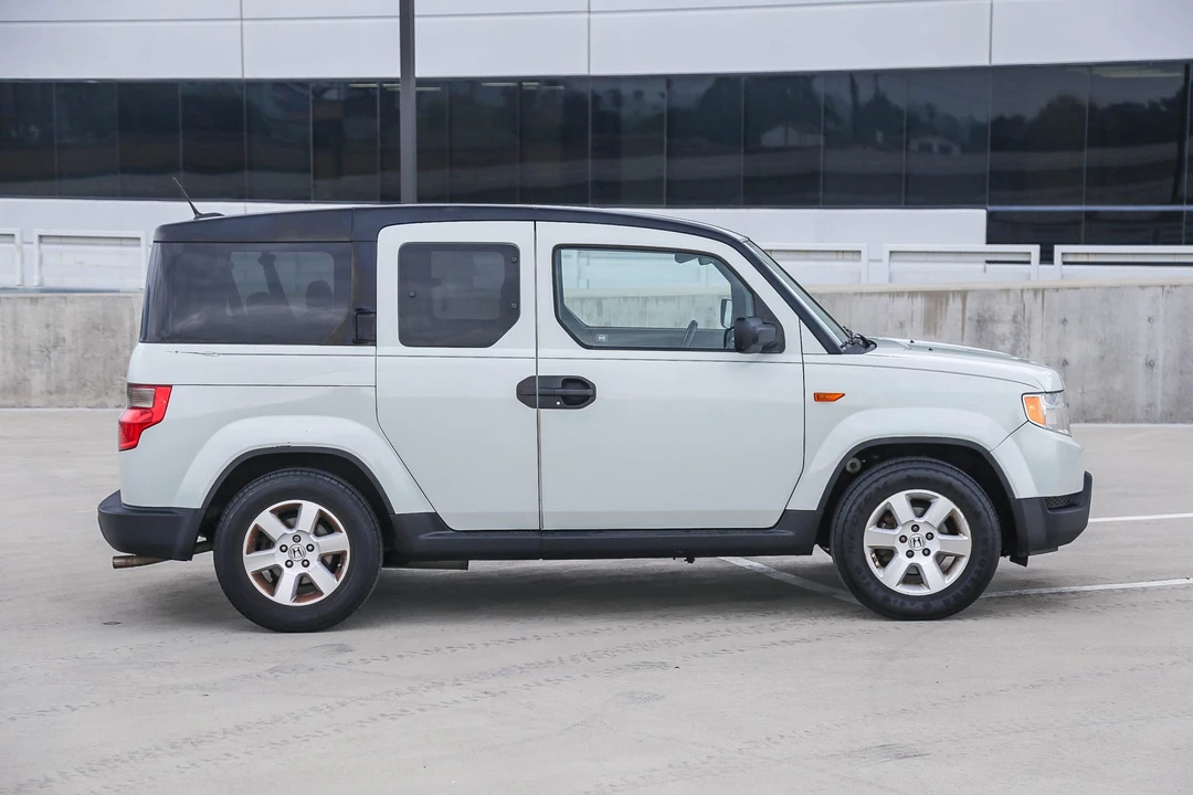 2009 Honda Element - Image 23 of 31