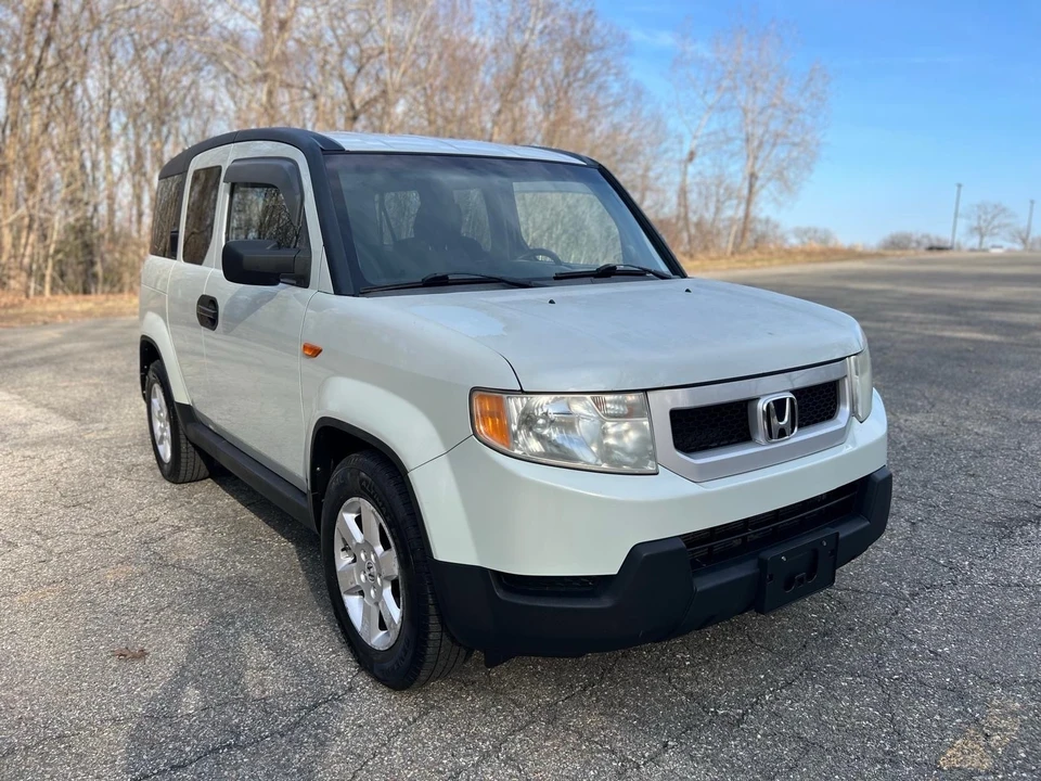 2009 Honda Element - Image 2 of 10