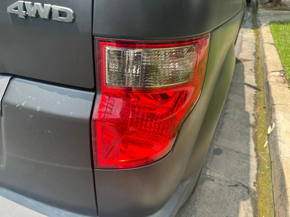 2009 Honda Element - Image 30 of 31