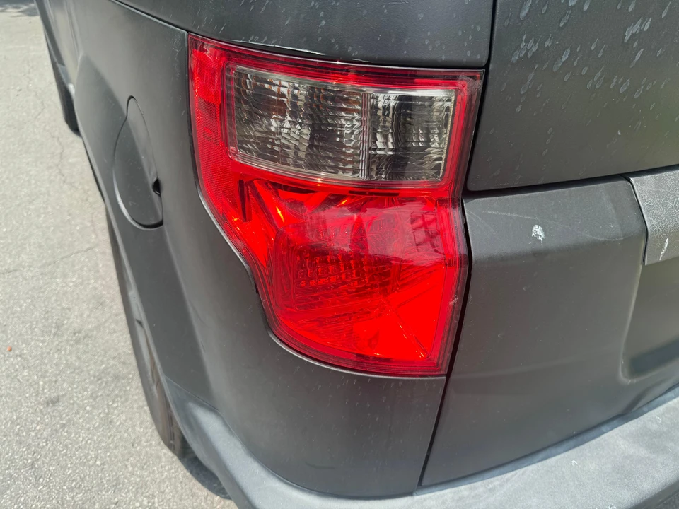 2009 Honda Element - Image 28 of 31