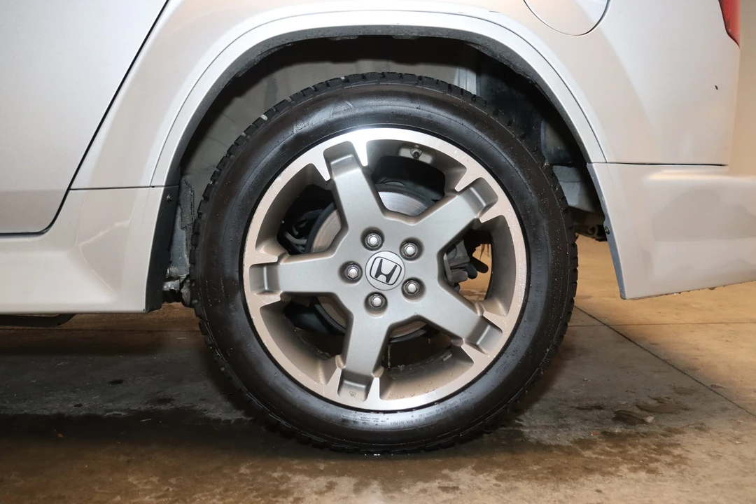 2009 Honda Element - Image 24 of 31