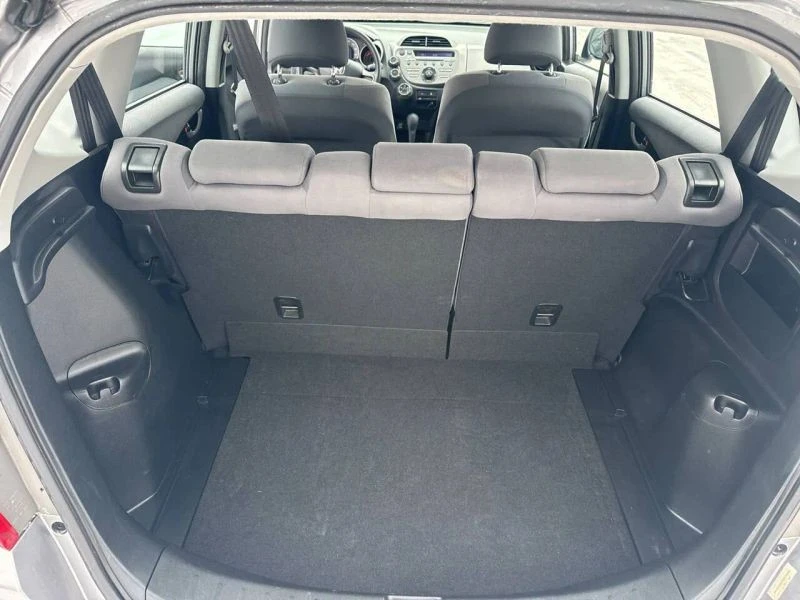2009 Honda Fit - Image 9 of 12