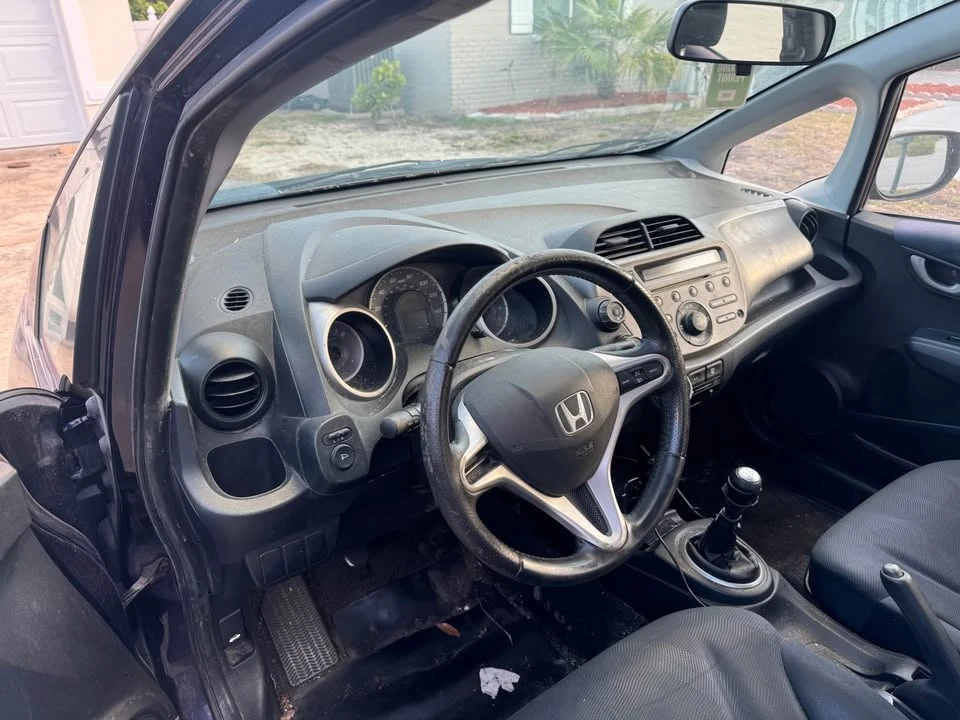 2009 Honda Fit - Image 2 of 6