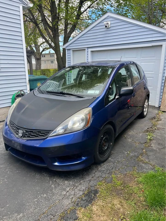 2009 Honda Fit - Image 2 of 12