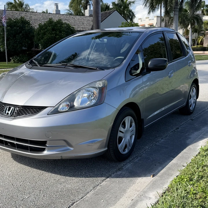 2009 Honda Fit - Image 6 of 21