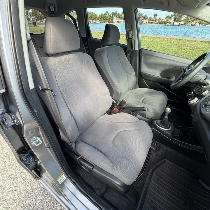 2009 Honda Fit - Image 19 of 21