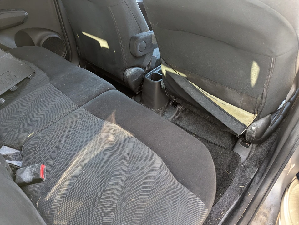 2009 Honda Fit - Image 8 of 11
