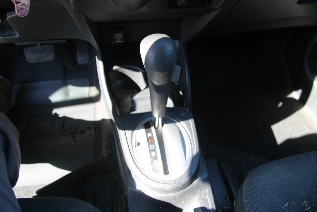 2009 Honda Fit - Image 17 of 21