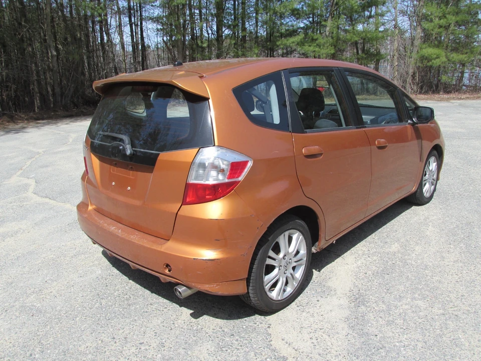 2009 Honda Fit - Image 6 of 21