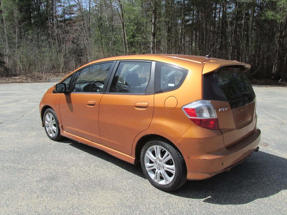 2009 Honda Fit - Image 3 of 21