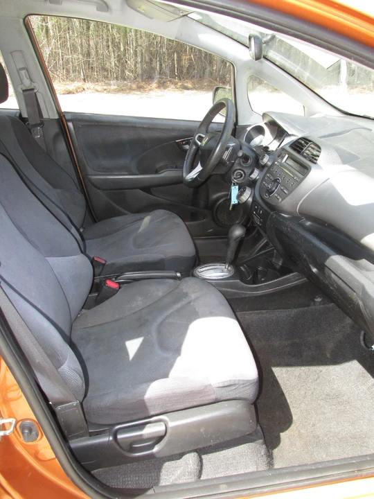 2009 Honda Fit - Image 14 of 21