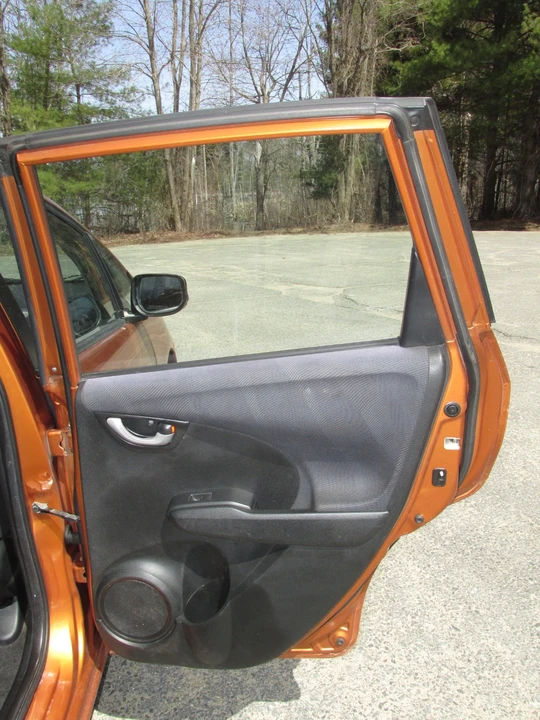 2009 Honda Fit - Image 12 of 21