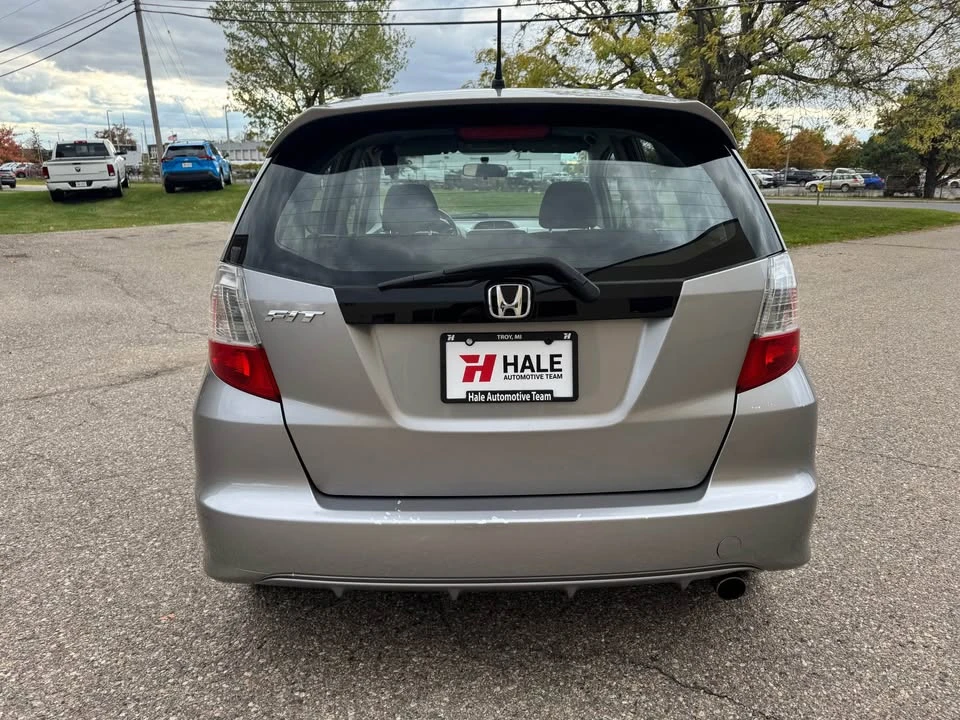 2009 Honda Fit - Image 8 of 20