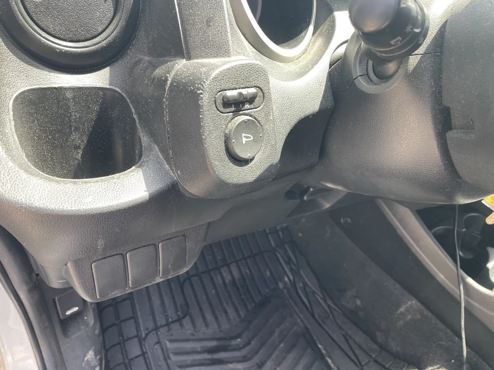 2009 Honda Fit - Image 19 of 21