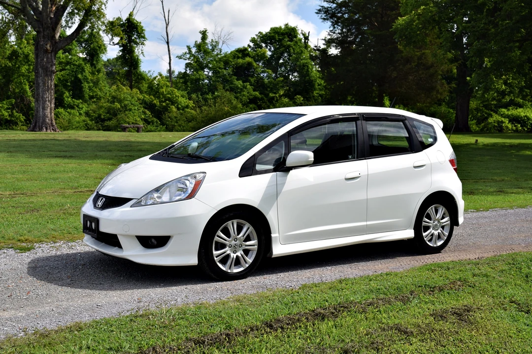 2009 Honda Fit - Image 3 of 31