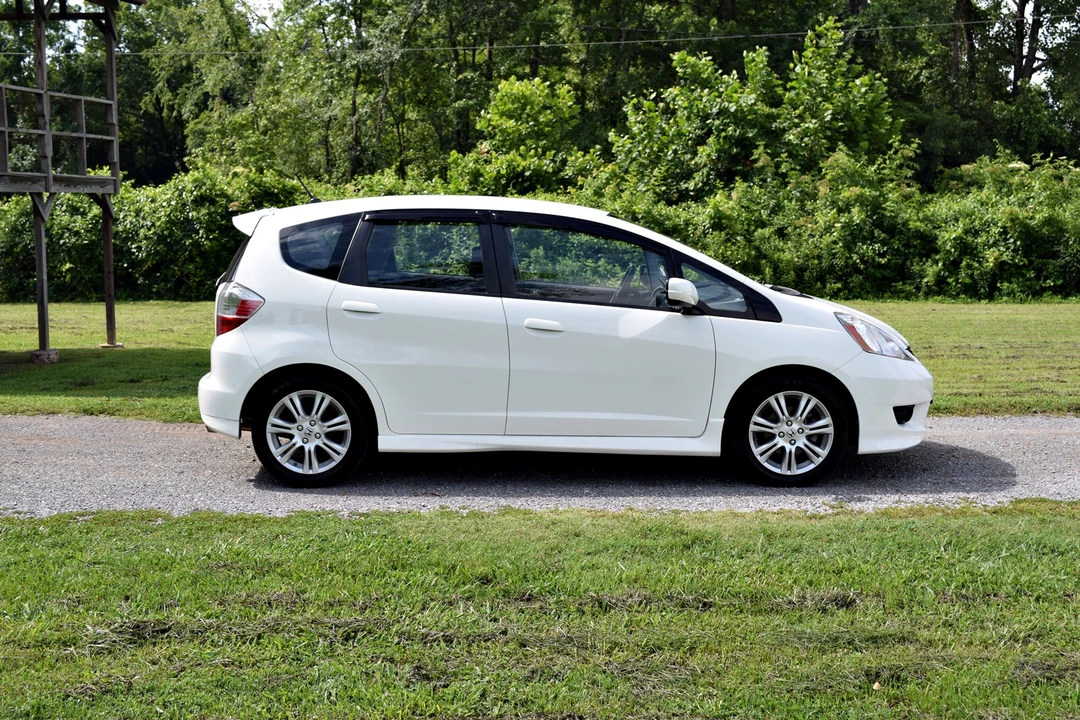 2009 Honda Fit - Image 7 of 31