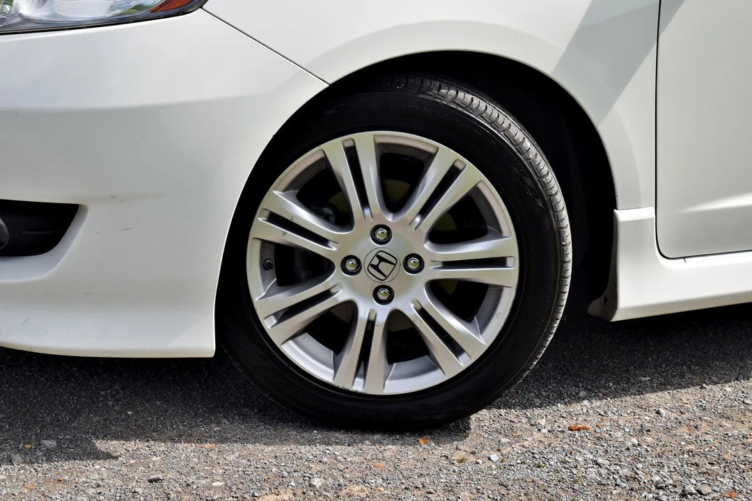 2009 Honda Fit - Image 29 of 31