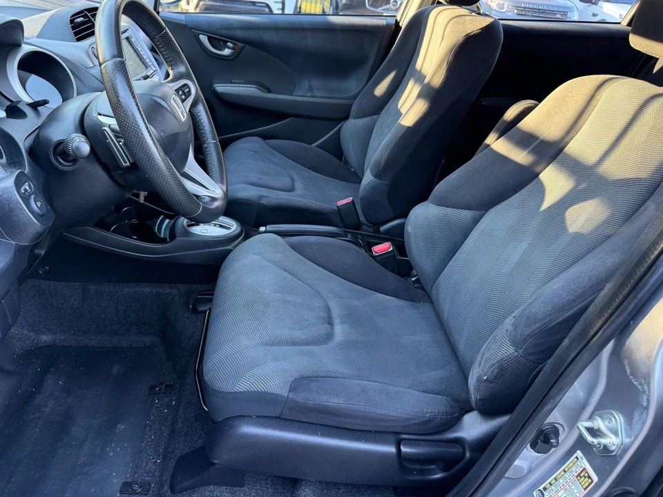 2009 Honda Fit - Image 11 of 12