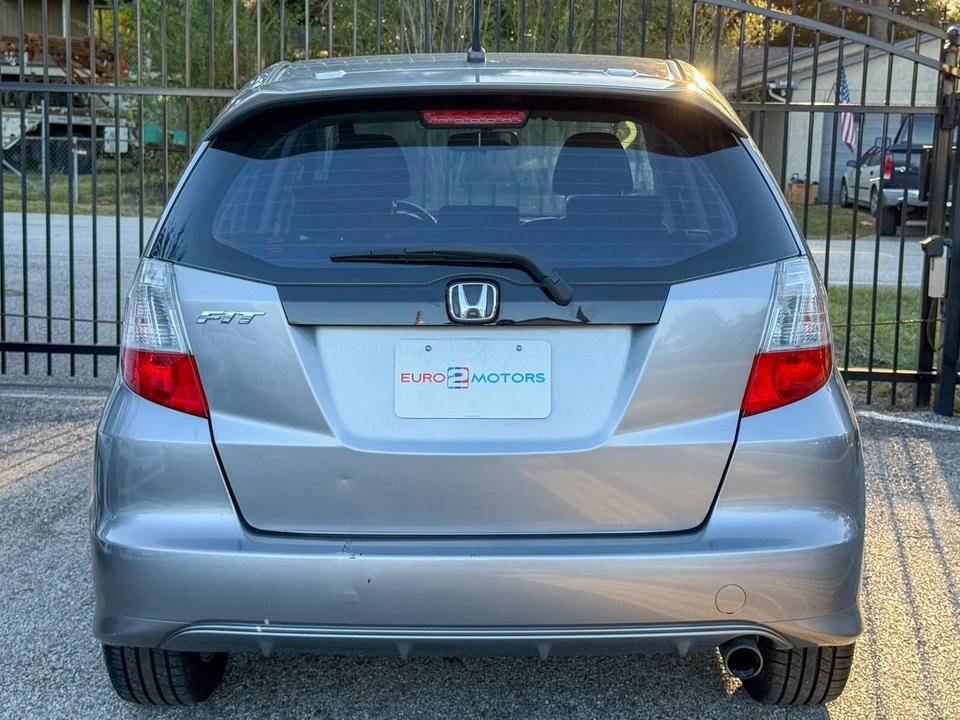 2009 Honda Fit - Image 8 of 12