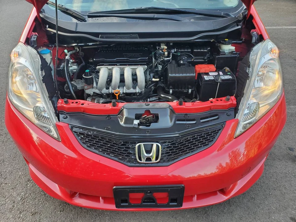 2009 Honda Fit - Image 10 of 24