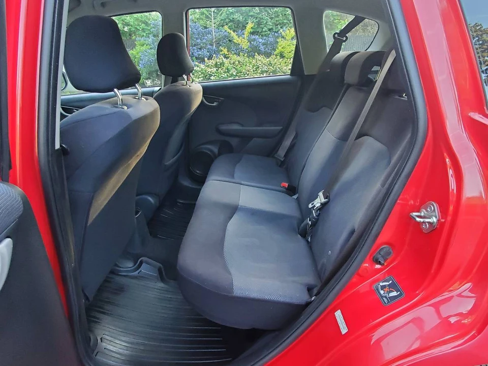 2009 Honda Fit - Image 22 of 24