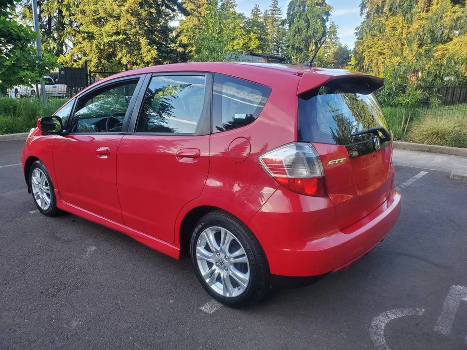 2009 Honda Fit - Image 6 of 24