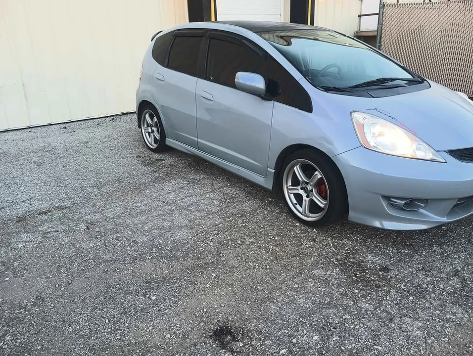 2009 Honda Fit - Image 4 of 4