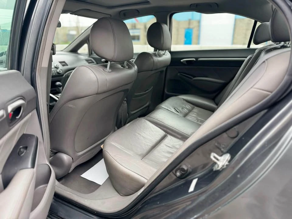 2009 Honda Civic 8th Gen - Image 12 of 14