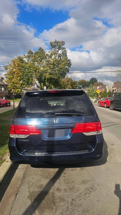 2009 Honda Odyssey - Image 4 of 8